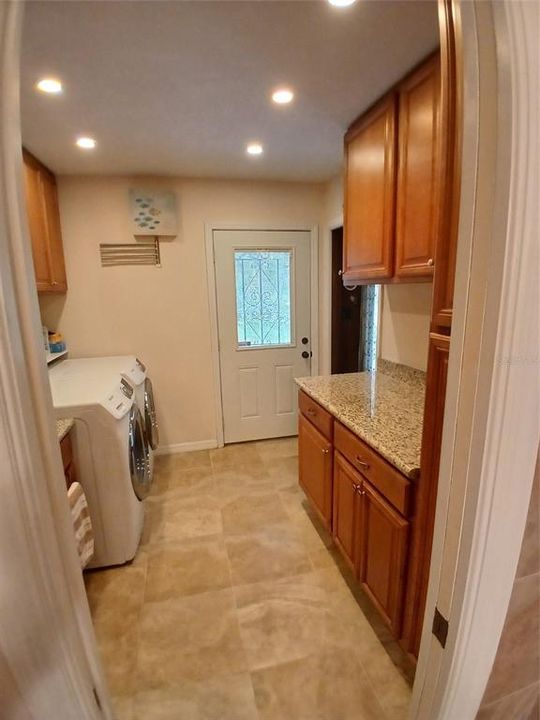 En Venta: $1,175,000 (4 camas, 4 baños, 4910 Pies cuadrados)