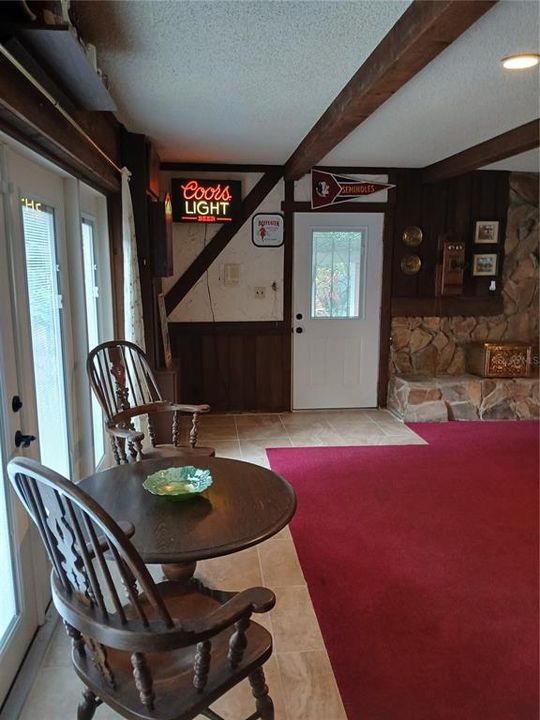 En Venta: $1,175,000 (4 camas, 4 baños, 4910 Pies cuadrados)