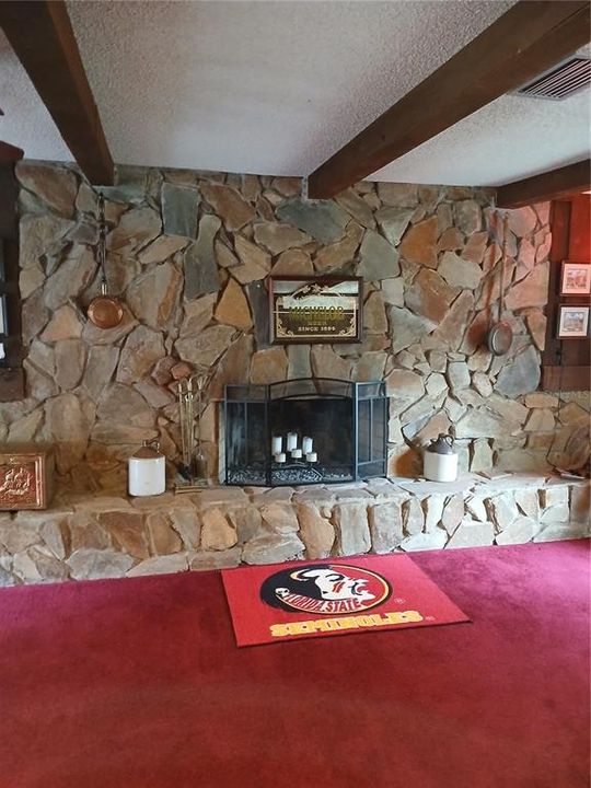 En Venta: $1,175,000 (4 camas, 4 baños, 4910 Pies cuadrados)