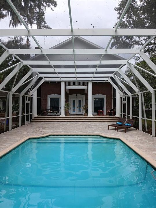 En Venta: $1,175,000 (4 camas, 4 baños, 4910 Pies cuadrados)