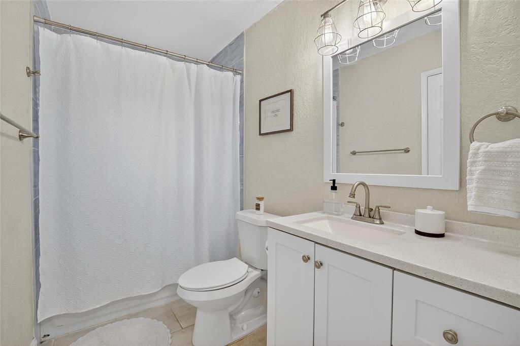 For Rent: $2,500 (3 beds, 2 baths, 1125 Square Feet)