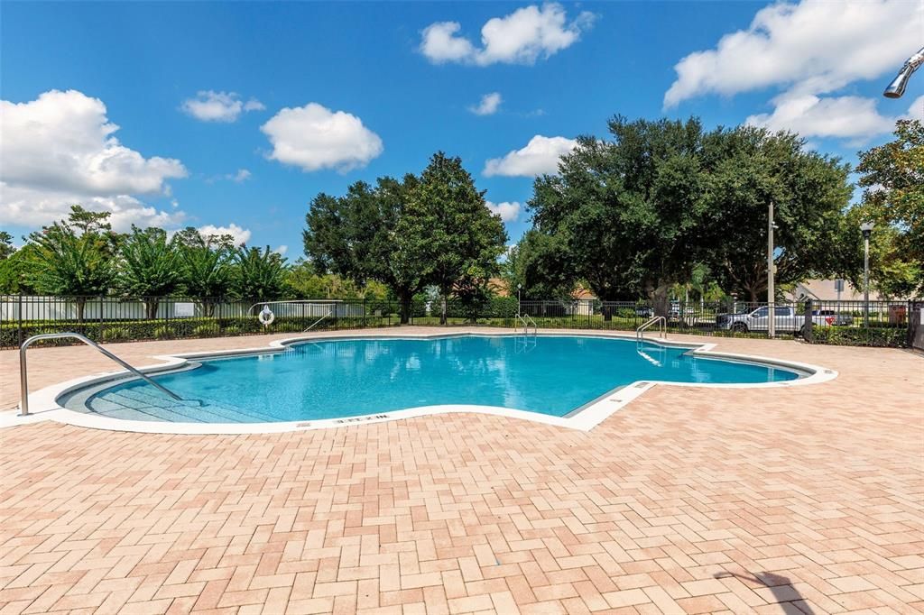 For Sale: $365,000 (4 beds, 2 baths, 2487 Square Feet)