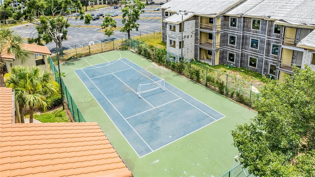 For Rent: $1,550 (2 beds, 2 baths, 937 Square Feet)