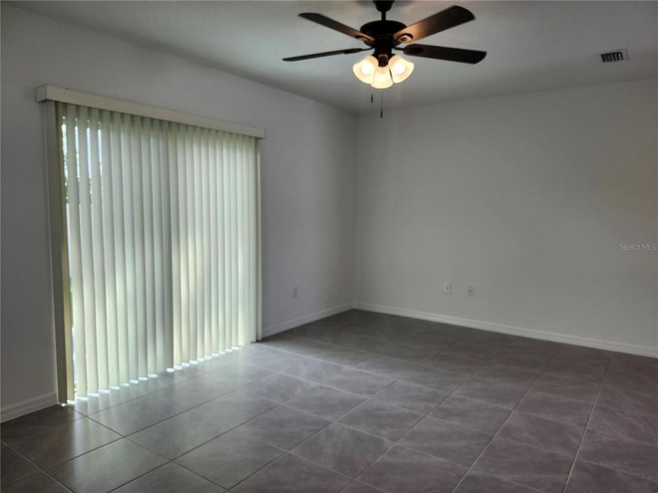 出租: $2,500 (3 贝兹, 2 浴室, 1488 平方英尺)