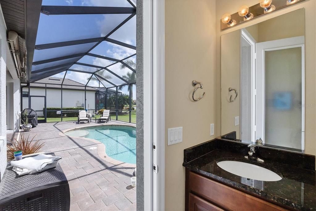 合同活跃: $745,000 (3 贝兹, 2 浴室, 2485 平方英尺)