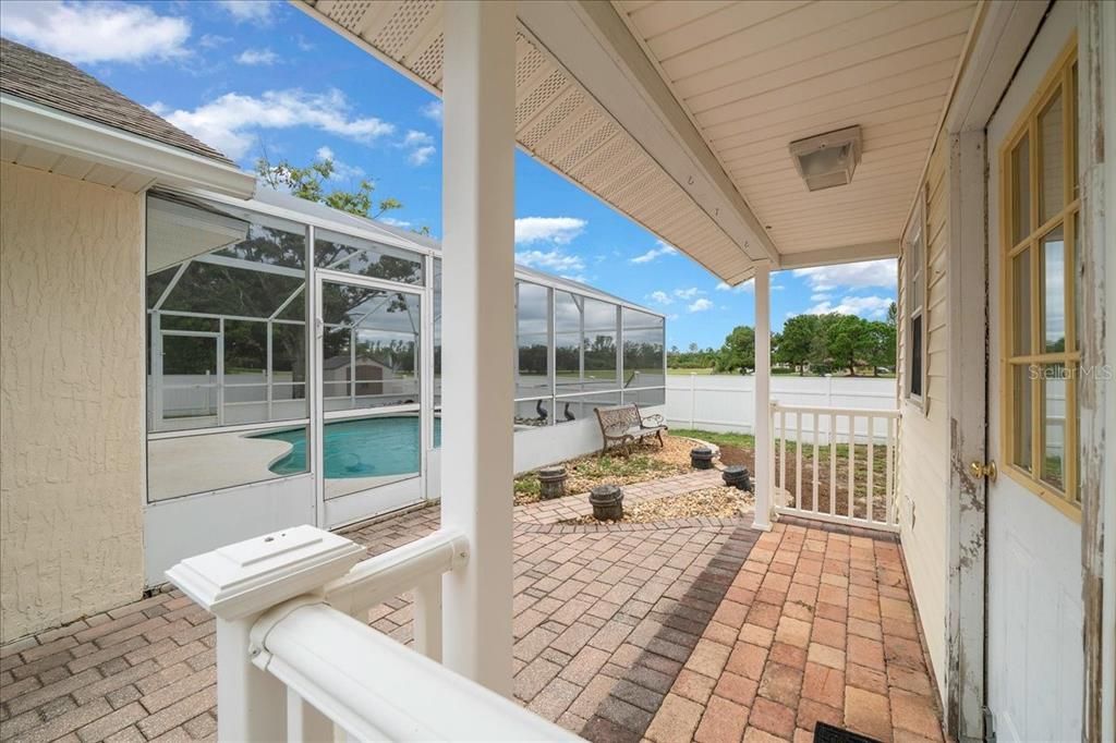 En Venta: $384,990 (3 camas, 2 baños, 1530 Pies cuadrados)