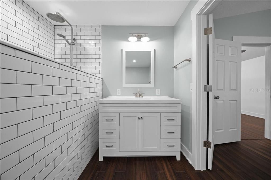 En Venta: $384,990 (3 camas, 2 baños, 1530 Pies cuadrados)