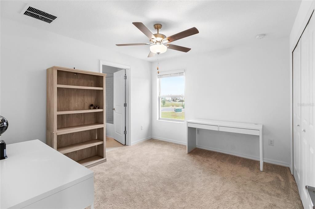 En Renta: $2,200 (3 camas, 2 baños, 2114 Pies cuadrados)