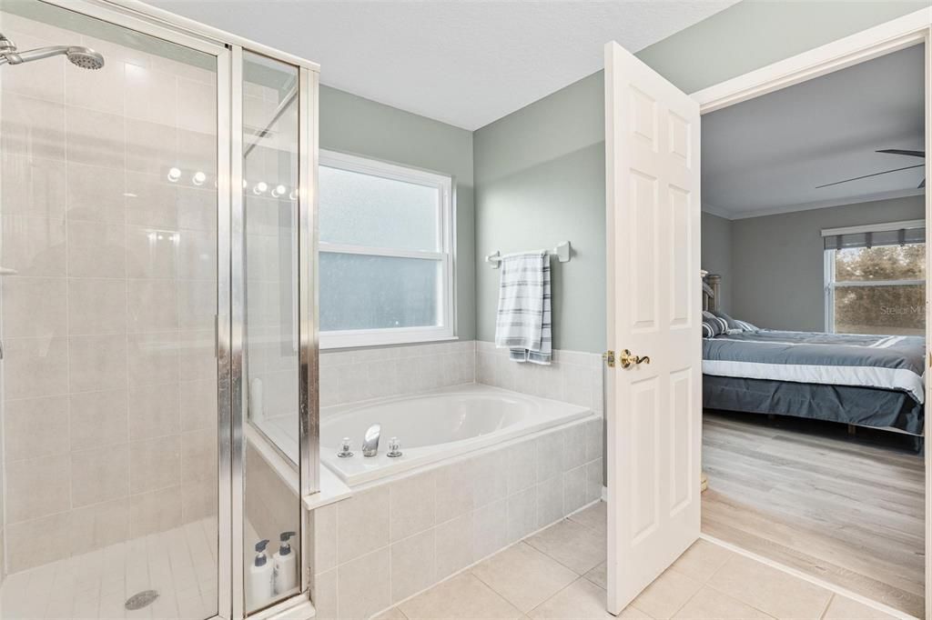 На продажу: $489,900 (4 спален, 3 ванн, 2774 Квадратных фут)