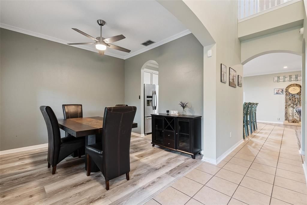 На продажу: $489,900 (4 спален, 3 ванн, 2774 Квадратных фут)