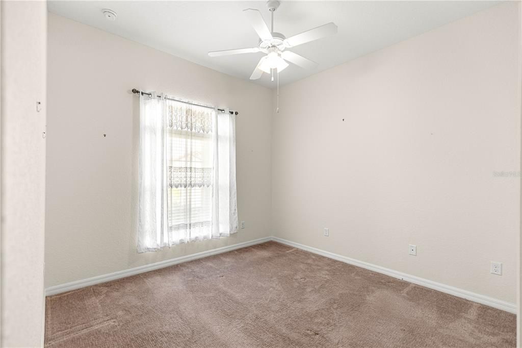 For Sale: $429,900 (3 beds, 2 baths, 1955 Square Feet)