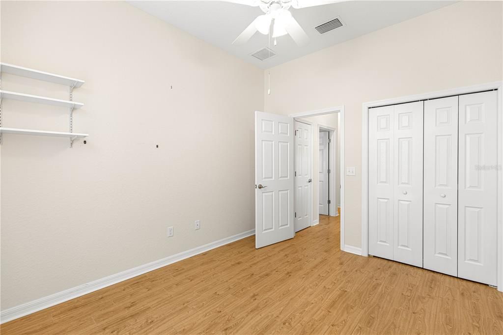 For Sale: $429,900 (3 beds, 2 baths, 1955 Square Feet)