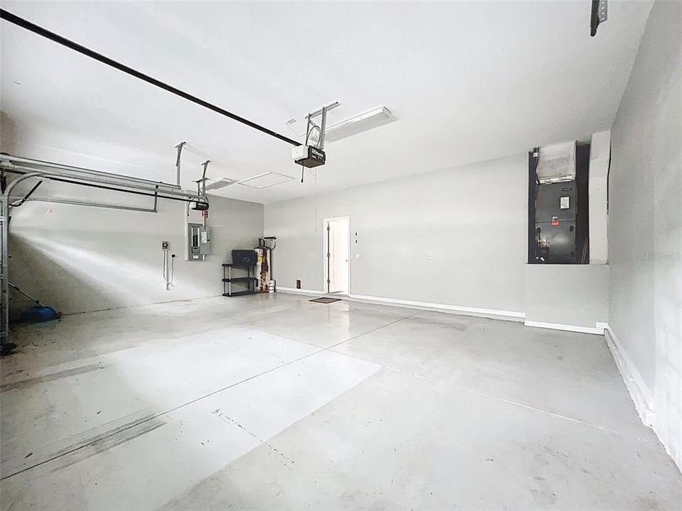 Active With Contract: $289,000 (4 beds, 3 baths, 2169 Square Feet)