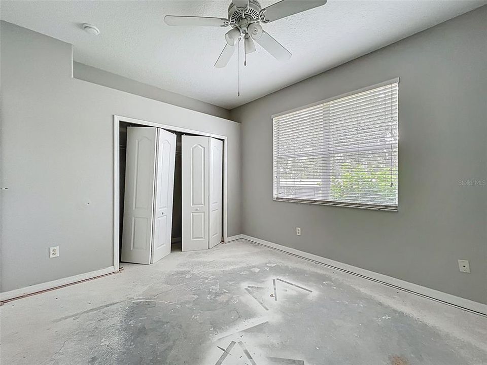 Active With Contract: $289,000 (4 beds, 3 baths, 2169 Square Feet)