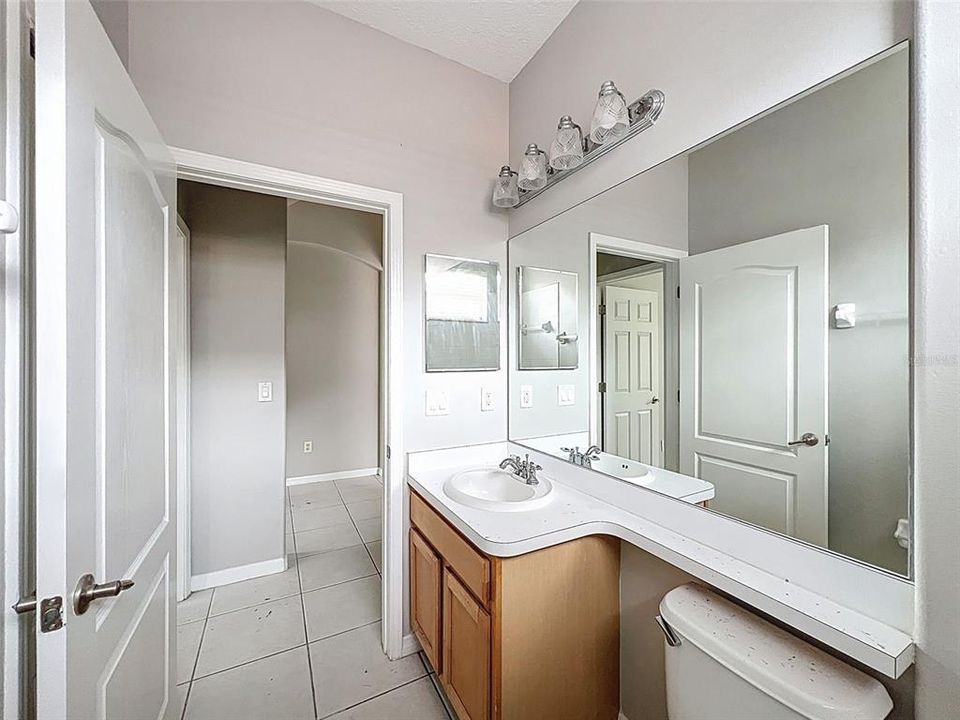 Active With Contract: $289,000 (4 beds, 3 baths, 2169 Square Feet)