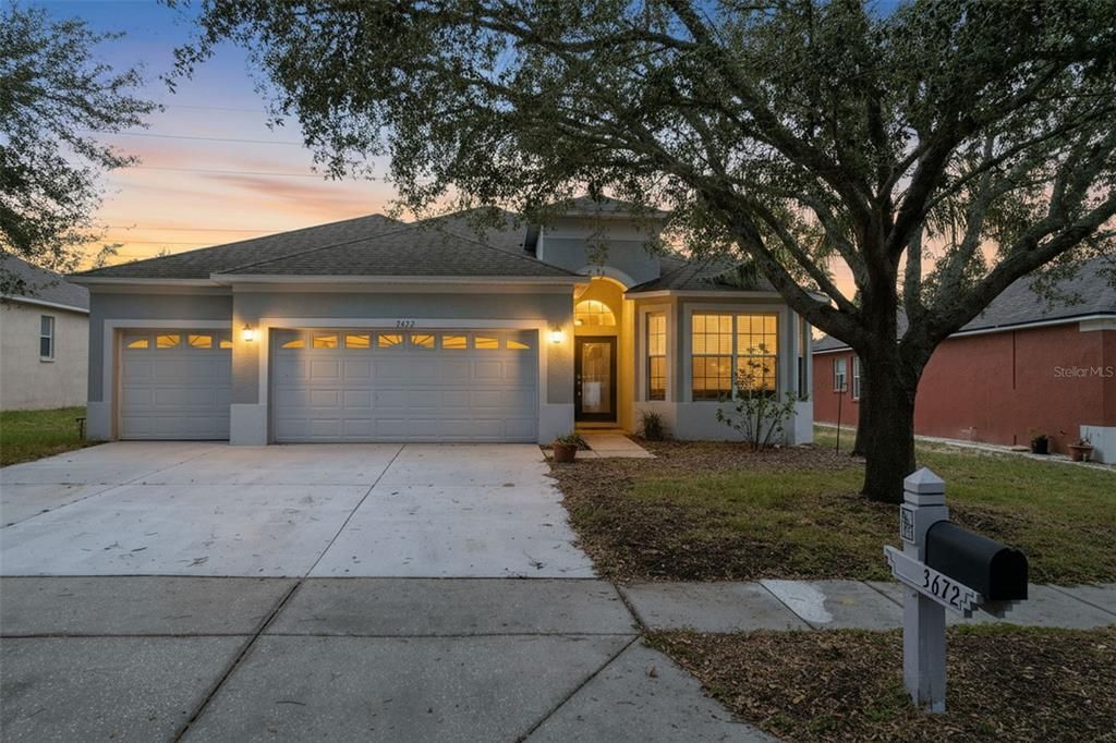 Active With Contract: $289,000 (4 beds, 3 baths, 2169 Square Feet)