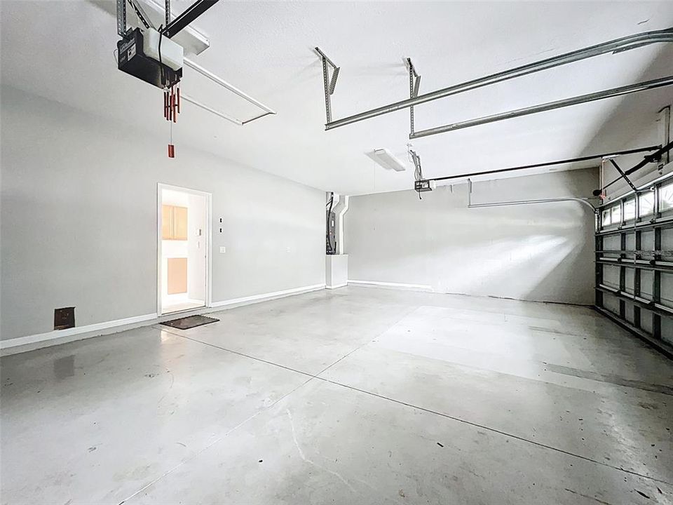 Active With Contract: $289,000 (4 beds, 3 baths, 2169 Square Feet)