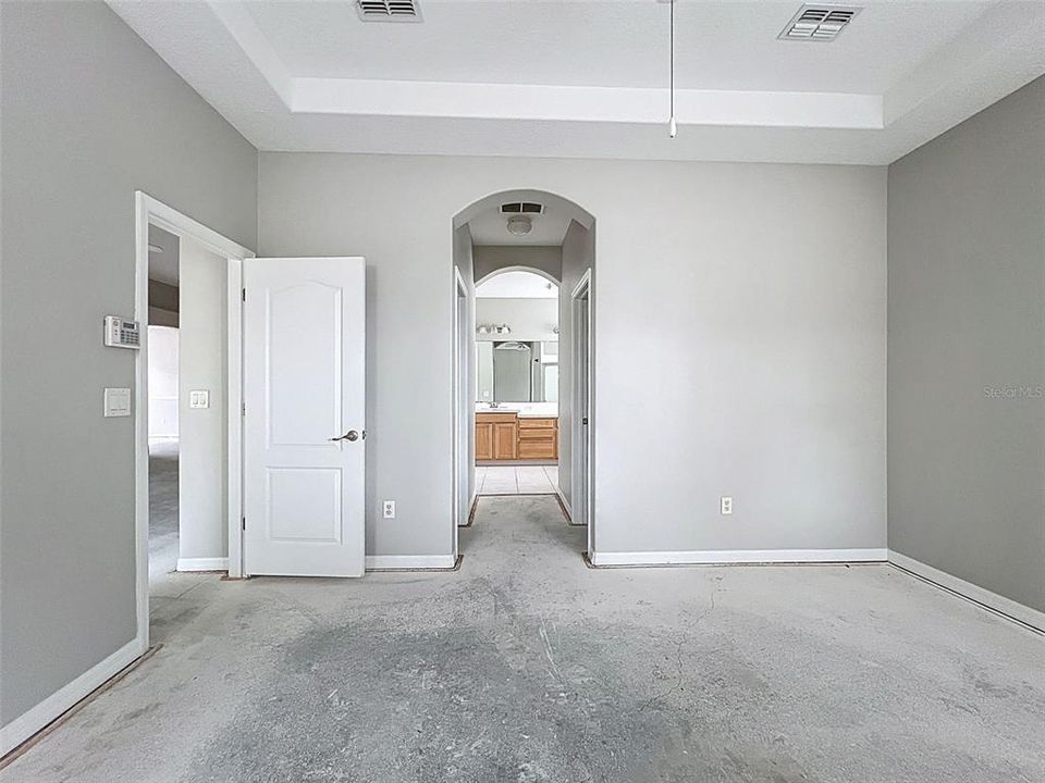 Active With Contract: $289,000 (4 beds, 3 baths, 2169 Square Feet)