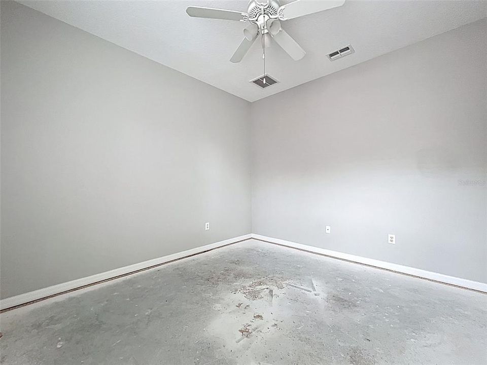 Active With Contract: $289,000 (4 beds, 3 baths, 2169 Square Feet)