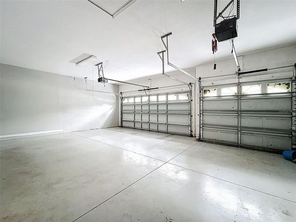 Active With Contract: $289,000 (4 beds, 3 baths, 2169 Square Feet)