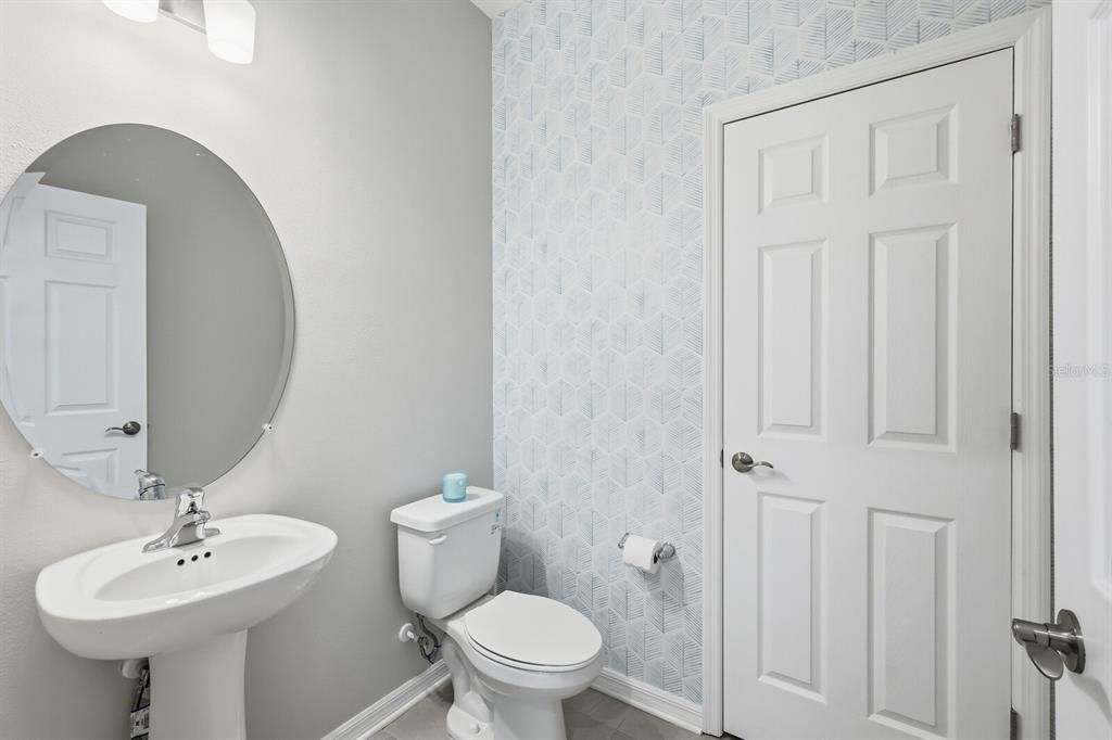 For Sale: $535,000 (3 beds, 2 baths, 1912 Square Feet)