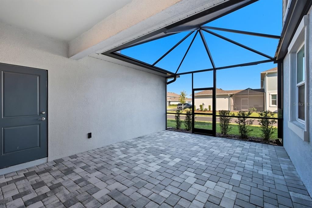 For Sale: $535,000 (3 beds, 2 baths, 1912 Square Feet)