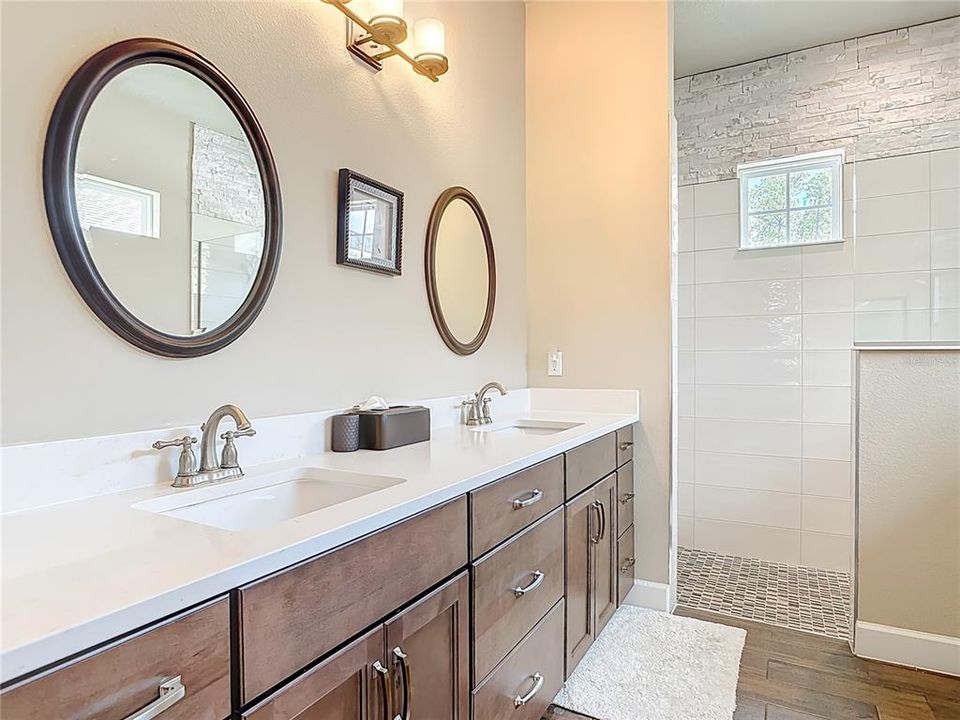 待售: $874,900 (4 贝兹, 3 浴室, 2606 平方英尺)