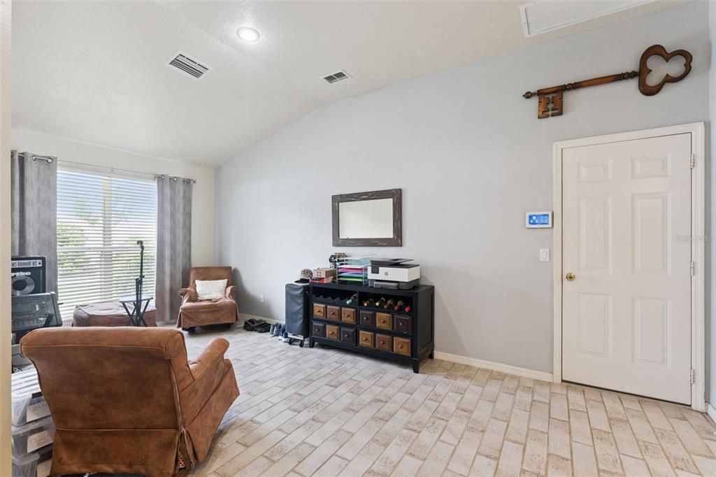 Active With Contract: $659,900 (3 beds, 2 baths, 2357 Square Feet)