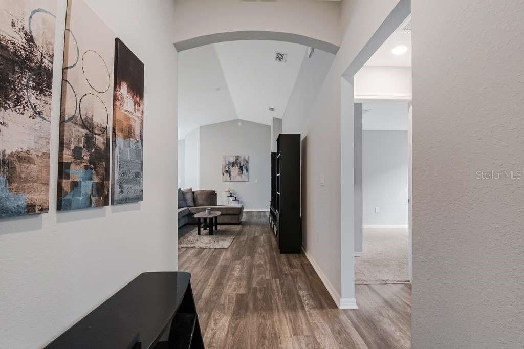 For Sale: $290,000 (4 beds, 2 baths, 1730 Square Feet)