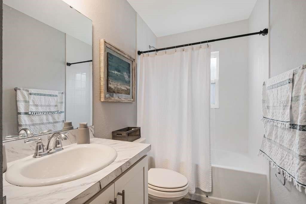 For Sale: $290,000 (4 beds, 2 baths, 1730 Square Feet)