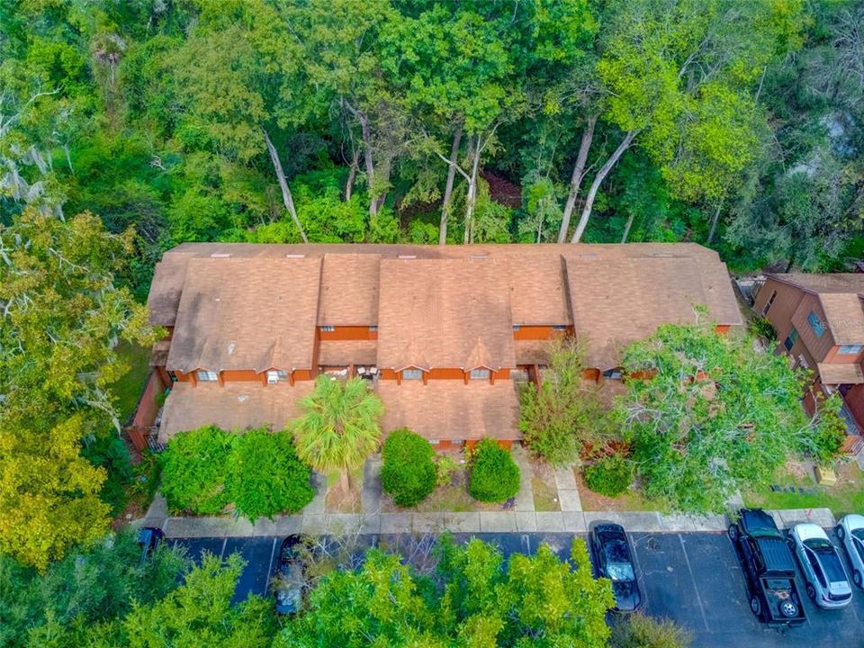 Active With Contract: $195,000 (3 beds, 3 baths, 1370 Square Feet)