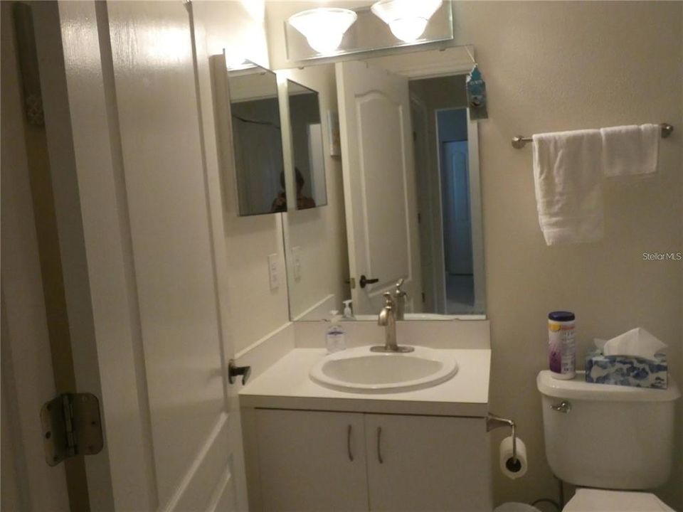 For Rent: $1,700 (2 beds, 2 baths, 1310 Square Feet)