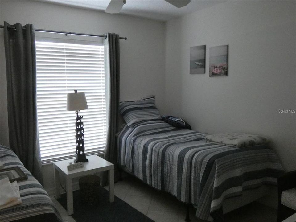 For Rent: $1,700 (2 beds, 2 baths, 1310 Square Feet)