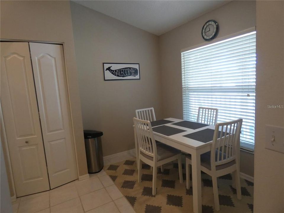 For Rent: $1,700 (2 beds, 2 baths, 1310 Square Feet)