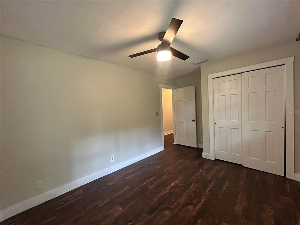 出租: $3,200 (4 贝兹, 2 浴室, 2025 平方英尺)