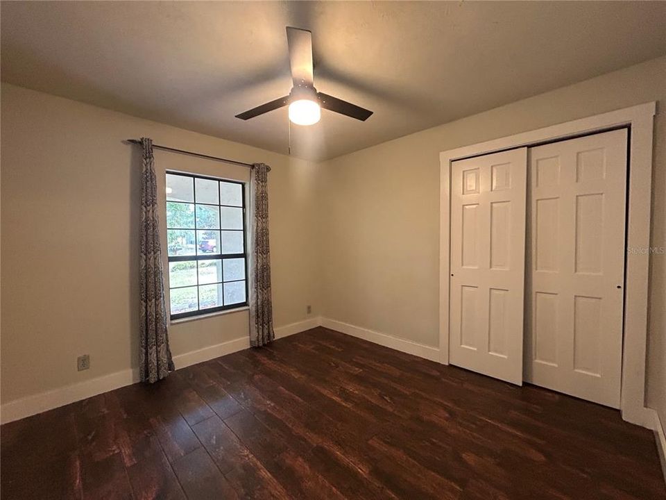 出租: $3,200 (4 贝兹, 2 浴室, 2025 平方英尺)