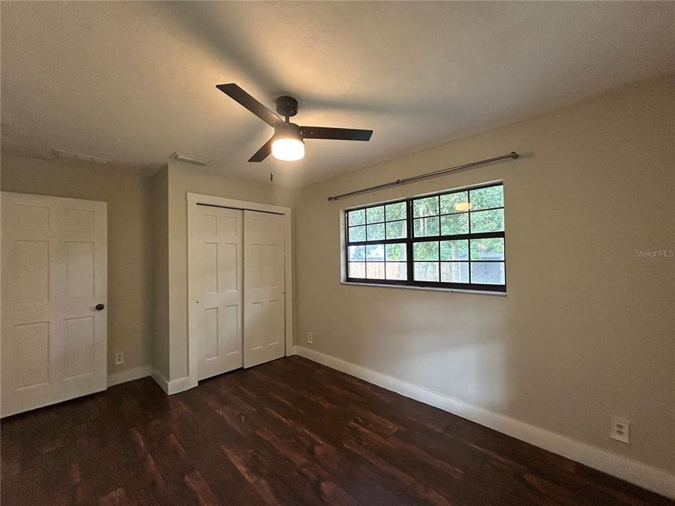 出租: $3,200 (4 贝兹, 2 浴室, 2025 平方英尺)