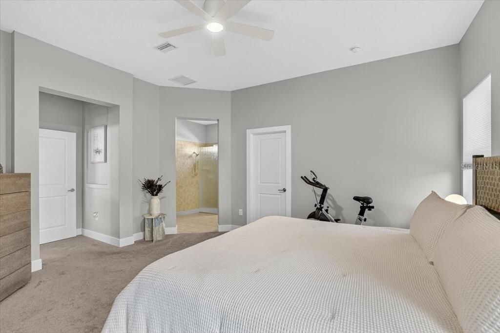 На продажу: $649,900 (5 спален, 3 ванн, 3430 Квадратных фут)