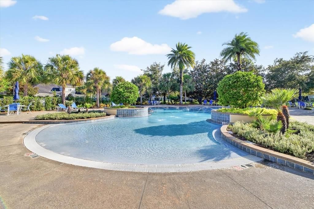 На продажу: $649,900 (5 спален, 3 ванн, 3430 Квадратных фут)