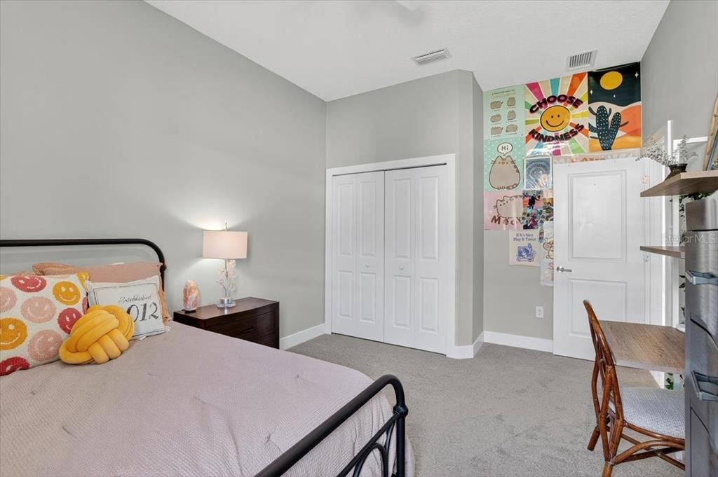 На продажу: $649,900 (5 спален, 3 ванн, 3430 Квадратных фут)