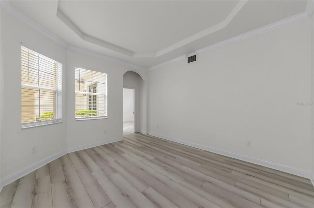 En Renta: $4,495 (4 camas, 3 baños, 3301 Pies cuadrados)