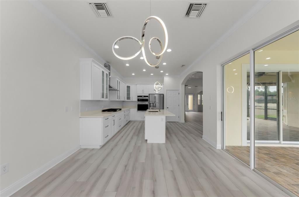 En Renta: $4,495 (4 camas, 3 baños, 3301 Pies cuadrados)