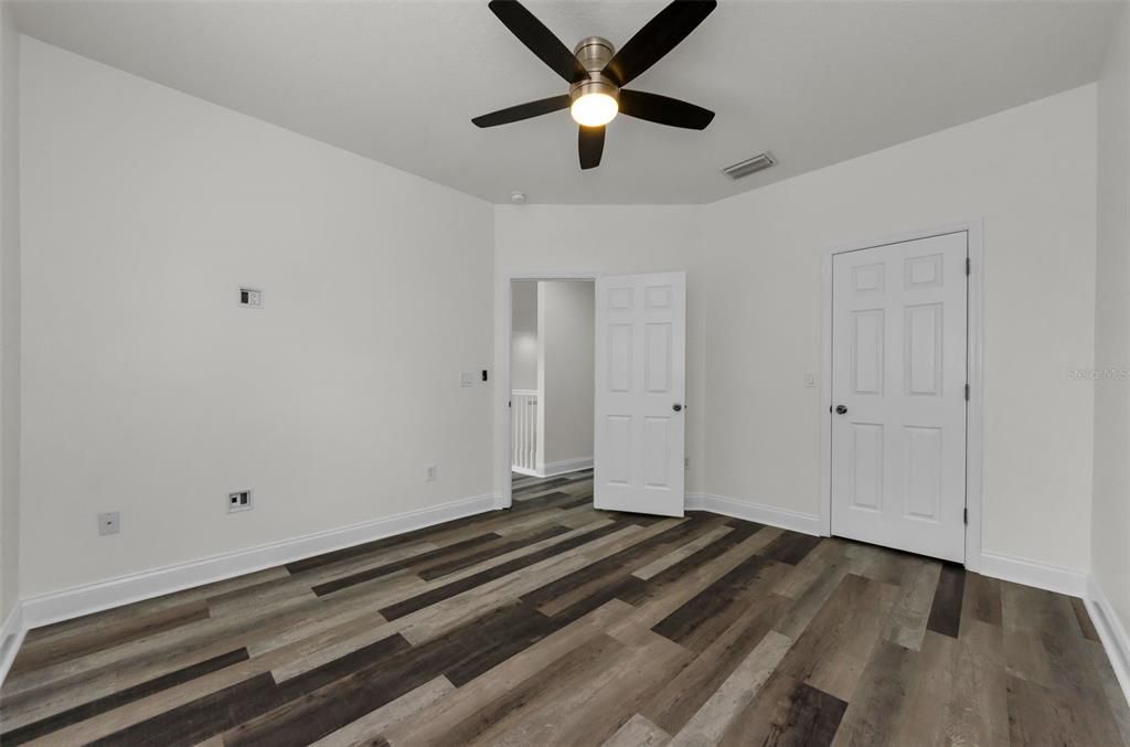 En Renta: $4,495 (4 camas, 3 baños, 3301 Pies cuadrados)