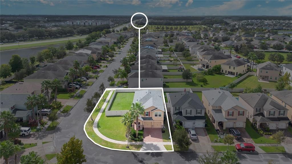 合同活跃: $509,900 (4 贝兹, 2 浴室, 2328 平方英尺)