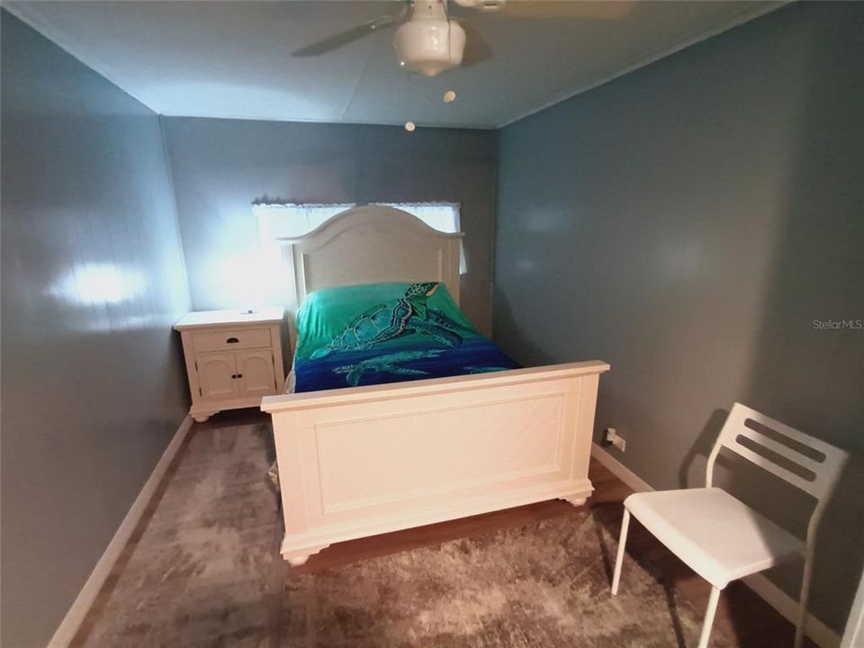 合同活跃: $189,000 (2 贝兹, 2 浴室, 1142 平方英尺)