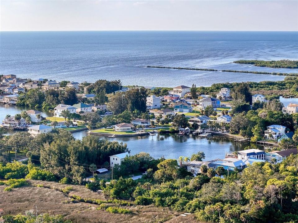 待售: $57,900 (0.14 acres)