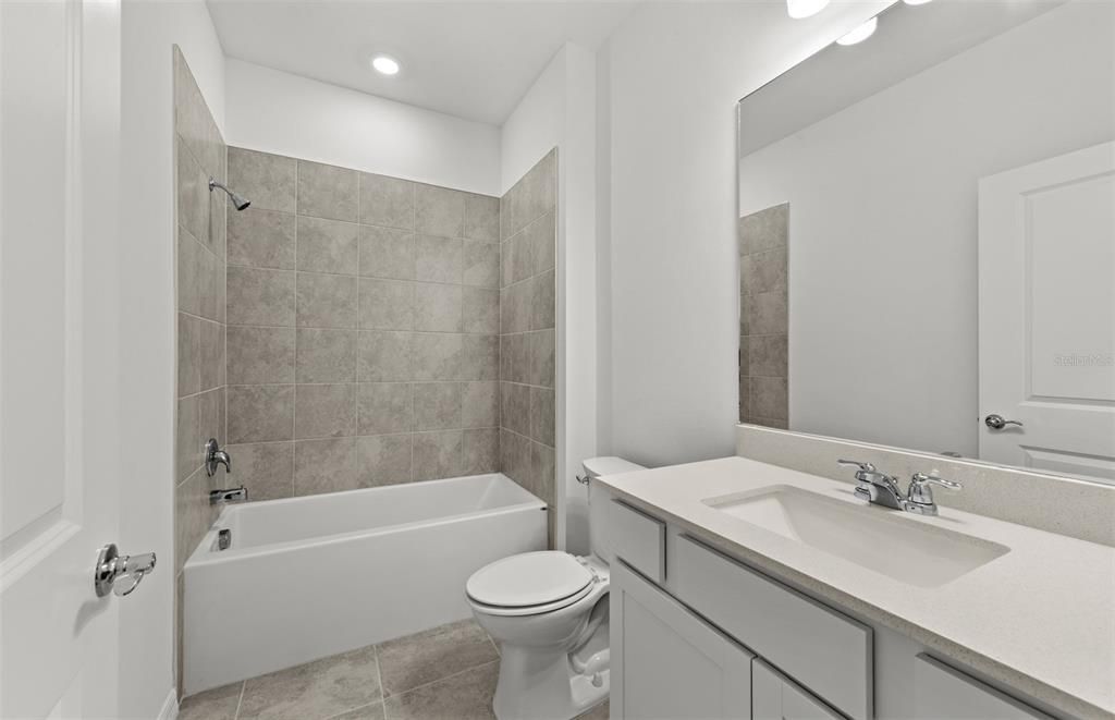 Active With Contract: $339,990 (3 beds, 2 baths, 1662 Square Feet)