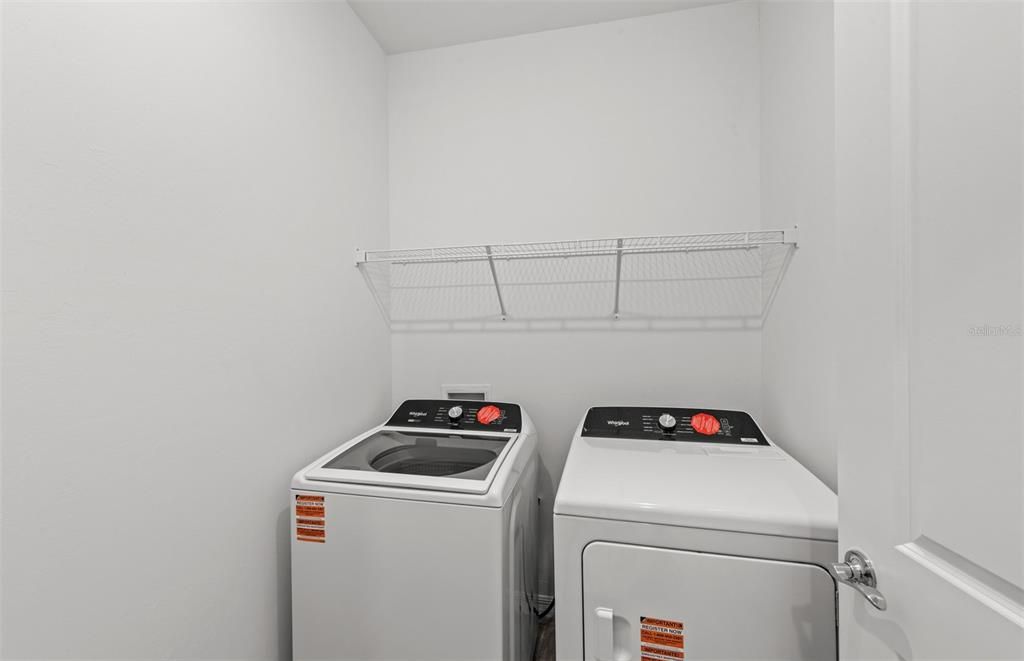 Active With Contract: $339,990 (3 beds, 2 baths, 1662 Square Feet)