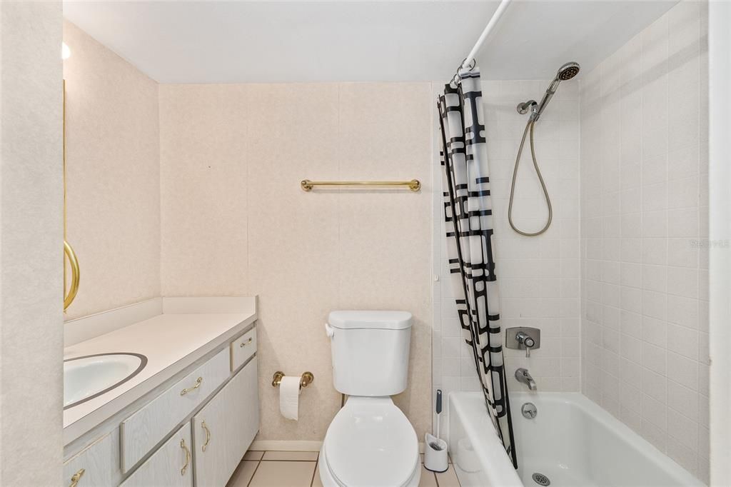 En Venta: $135,000 (2 camas, 2 baños, 1138 Pies cuadrados)