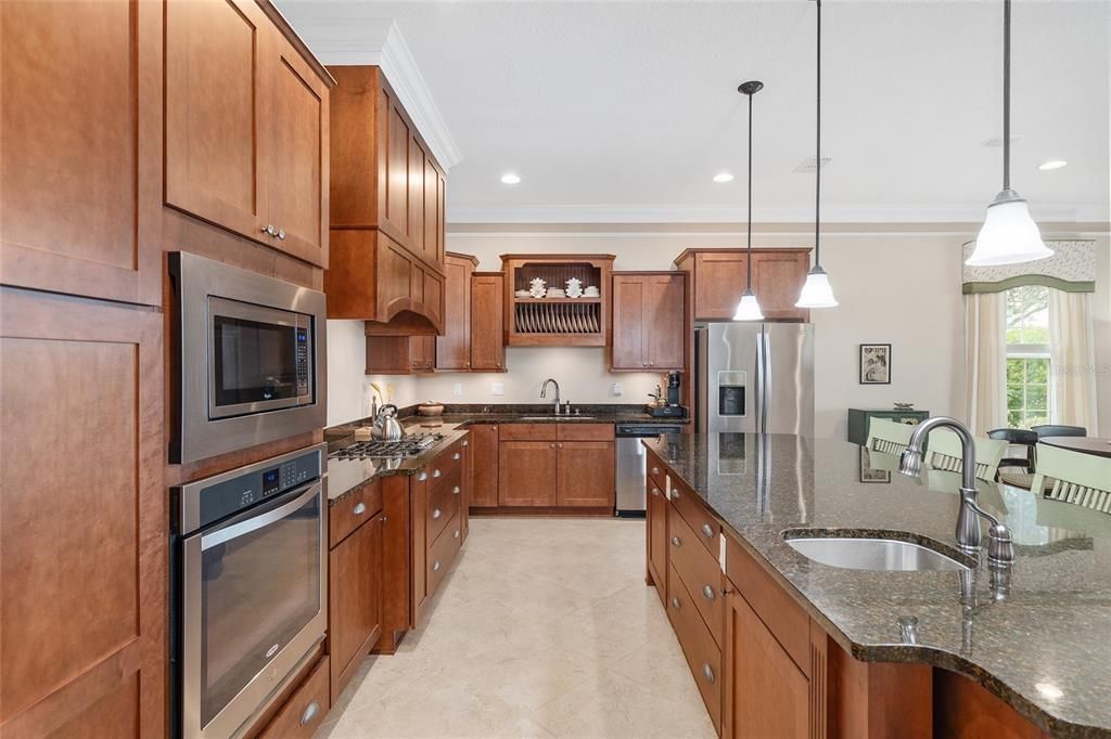 Active With Contract: $499,000 (3 beds, 3 baths, 3371 Square Feet)